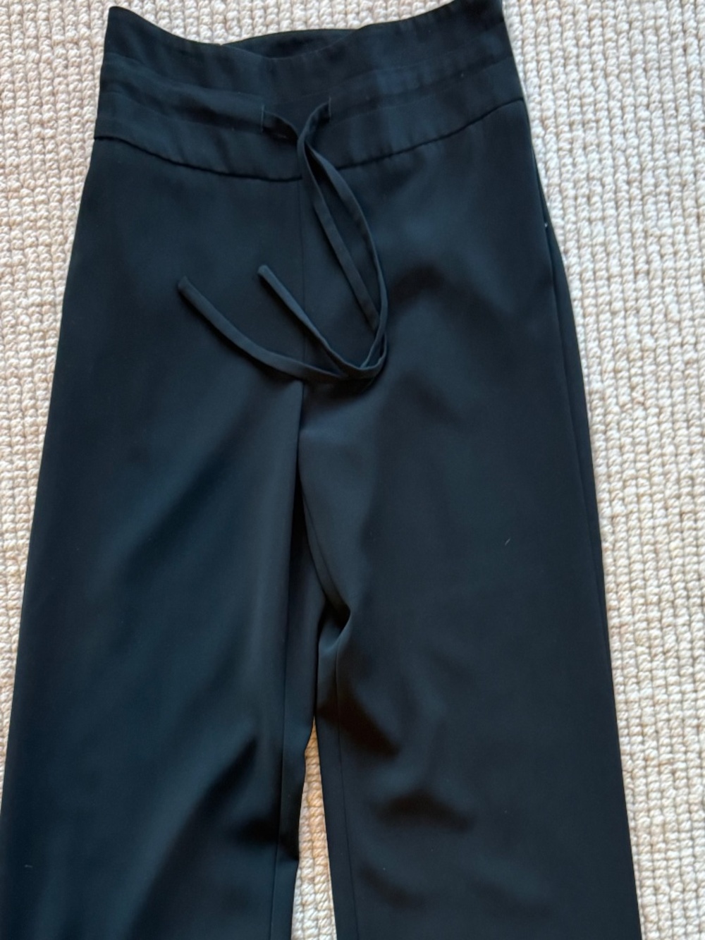 GIORGIO ARMANI BLACK DRESS TROUSERS, EU 40 (SIZE 6)